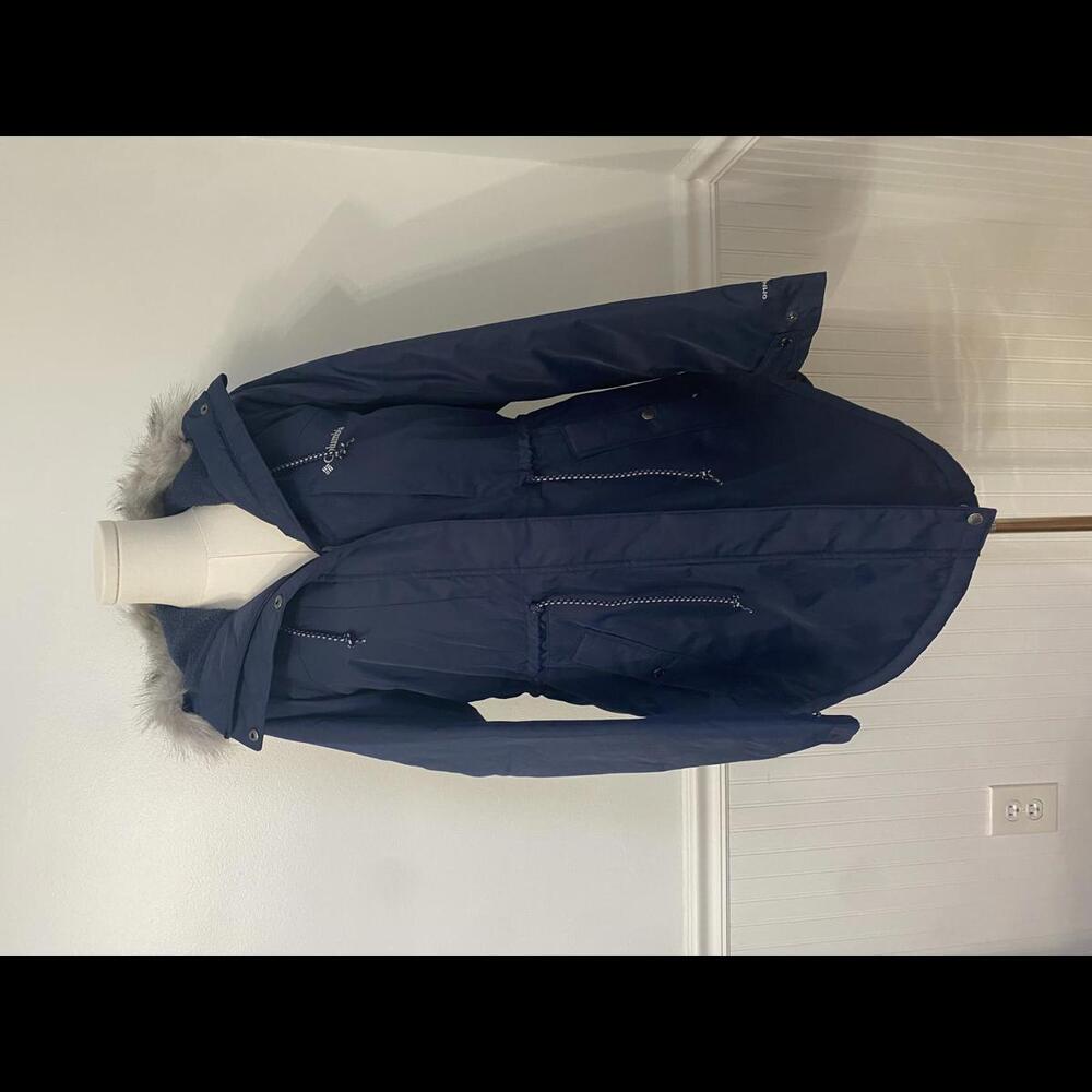 Columbia Women's Insulated Parka - Navy Blue